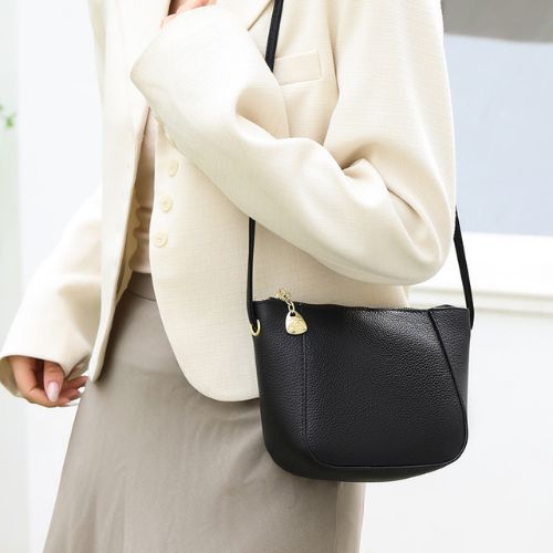 Bolsa Feminina Tiracolo Média Básica, Bolsa Tiracolo Feminina, Bolsa Média, Bolsa Feminina Transversal, Bolsa Feminina Média